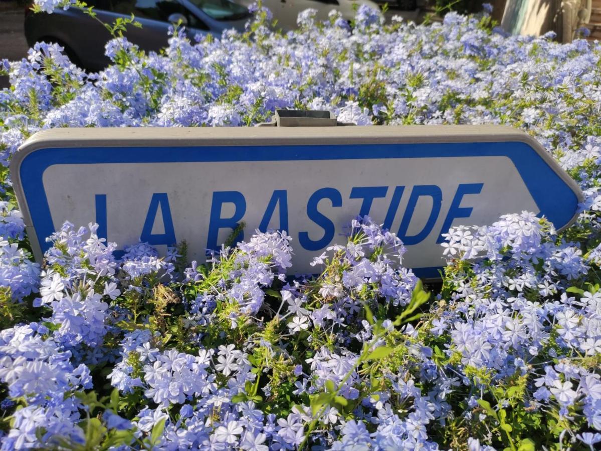 La Bastide, 100M Des Rues Pietonnes, Jardin Apartment Sanary-sur-Mer Luaran gambar
